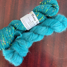 Load image into Gallery viewer, teally nice green