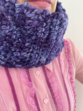 Load image into Gallery viewer, Learn to Crochet with Kristy Glass
