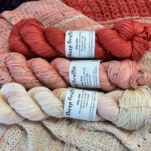 Load image into Gallery viewer, peaches & cream