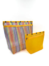 Load image into Gallery viewer, Oh Snap rainbow yellow
