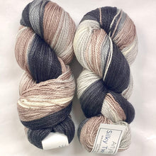 Load image into Gallery viewer, 734