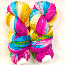 Load image into Gallery viewer, 775