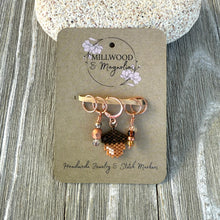 Load image into Gallery viewer, Acorn Copper Medium