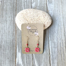 Load image into Gallery viewer, Valentine Small Granny Gold