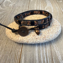 Load image into Gallery viewer, Black and Copper double wrap black