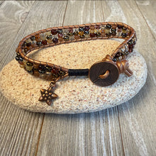 Load image into Gallery viewer, Copper Glass copper leather