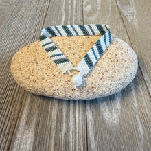Load image into Gallery viewer, Hand beaded blue gray white