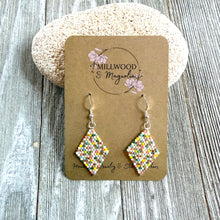 Load image into Gallery viewer, Spring Speckle Diamond SS