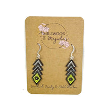 Load image into Gallery viewer, Grey and Lim iamond Arrow Sterling