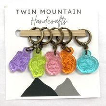 Load image into Gallery viewer, Cats / Glitter Multi / Antique