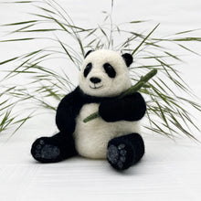 Load image into Gallery viewer, panda