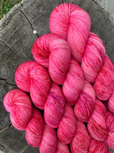 Load image into Gallery viewer, Strawberry fields forever