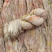 Load image into Gallery viewer, Leaves in my Latte