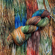 Load image into Gallery viewer, Leaves in the Lake