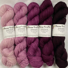 Load image into Gallery viewer, Plum