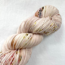 Load image into Gallery viewer, Peruvian Lily