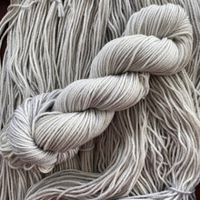 Load image into Gallery viewer, silver