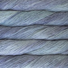 Load image into Gallery viewer, 724 Flavia