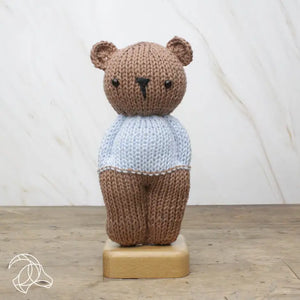 Abe bear knit