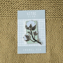 Load image into Gallery viewer, Cotton Pin