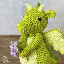 Load image into Gallery viewer, Doris Dragon crochet
