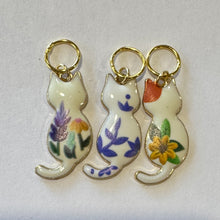 Load image into Gallery viewer, Yarn Club Stitch Markers
