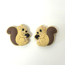Load image into Gallery viewer, squirrel gold