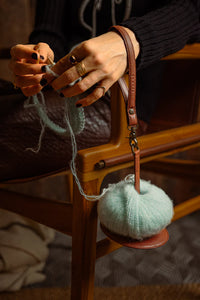 Gyrit Yarn Holder