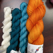 Load image into Gallery viewer, marshmallow-tally green-surf-orange you glad
