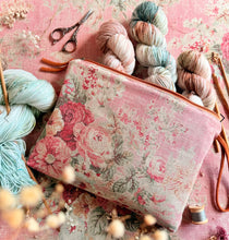 Load image into Gallery viewer, Rosewood Grand Pouch