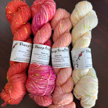 Load image into Gallery viewer, Glow lite-hibiscus-flamingo pile-peach belini-naked
