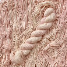 Load image into Gallery viewer, Pink champagne