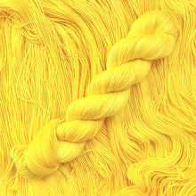 Load image into Gallery viewer, Daffodil