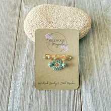 Load image into Gallery viewer, Sky Blue Granny Gold Small
