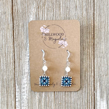 Load image into Gallery viewer, Blue &amp; White Small Granny Silver
