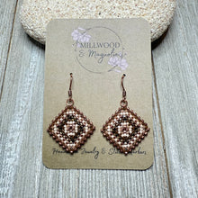 Load image into Gallery viewer, Cocoa Large Granny Copper
