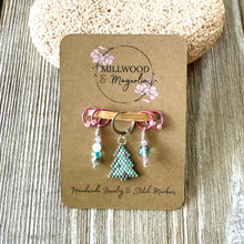 Load image into Gallery viewer, Christmas Modern Pink Aqua
