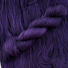 Load image into Gallery viewer, I dream of purple