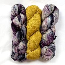 Load image into Gallery viewer, Ursula &amp; Ochre
