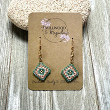Load image into Gallery viewer, Seafoam Peach Medium Granny GP
