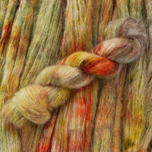 Load image into Gallery viewer, Leaf Pile