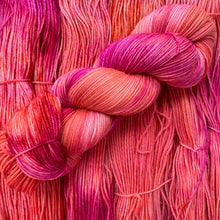 Load image into Gallery viewer, Flamingo Pile