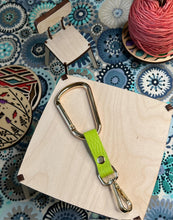 Load image into Gallery viewer, minder clip lime green