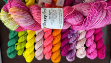 Load image into Gallery viewer, Tabby Road by Casapinka
