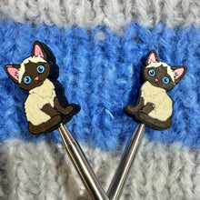 Load image into Gallery viewer, Siamese cat
