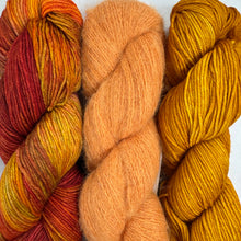 Load image into Gallery viewer, Flama-subset-monarch