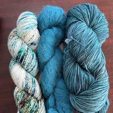 Load image into Gallery viewer, azules-sea horse-juniper