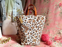 Load image into Gallery viewer, Kitty Hope Basket

