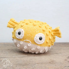 Load image into Gallery viewer, bart blowfish knit