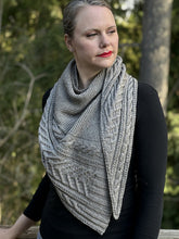Load image into Gallery viewer, Cabled Shawl Kit
